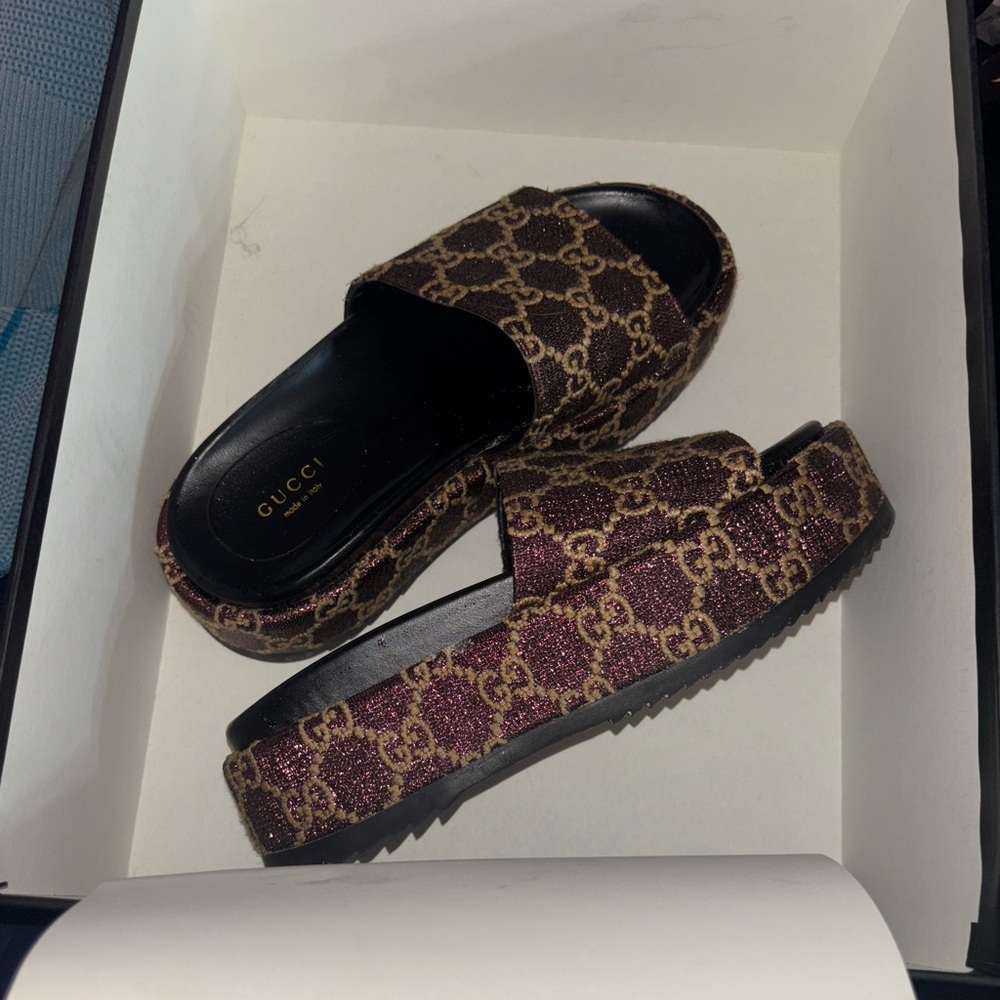 Gucci Women's Black and Brown Patterned platform slides